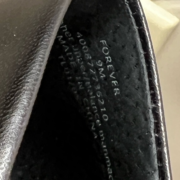 Liz Claiborne “Villager” leather pump size 9M worn 1 time! - Picture 4 of 11